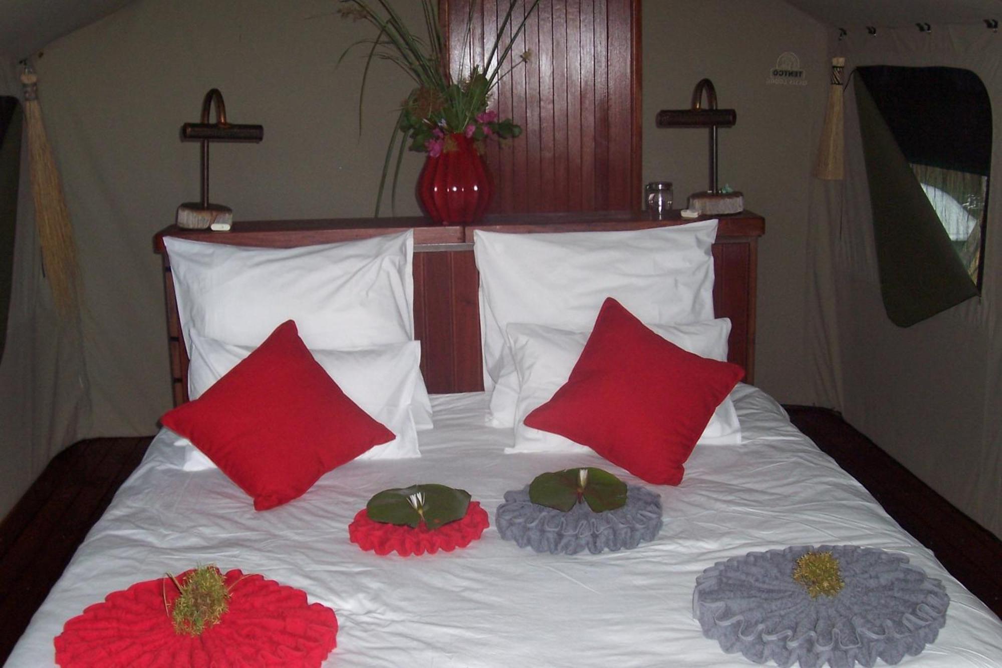Sangwali Nkasa Lupala Tented Lodge מראה חיצוני תמונה